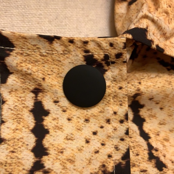 Frame Python Print Hooded Trench Coat - Picture 7 of 16